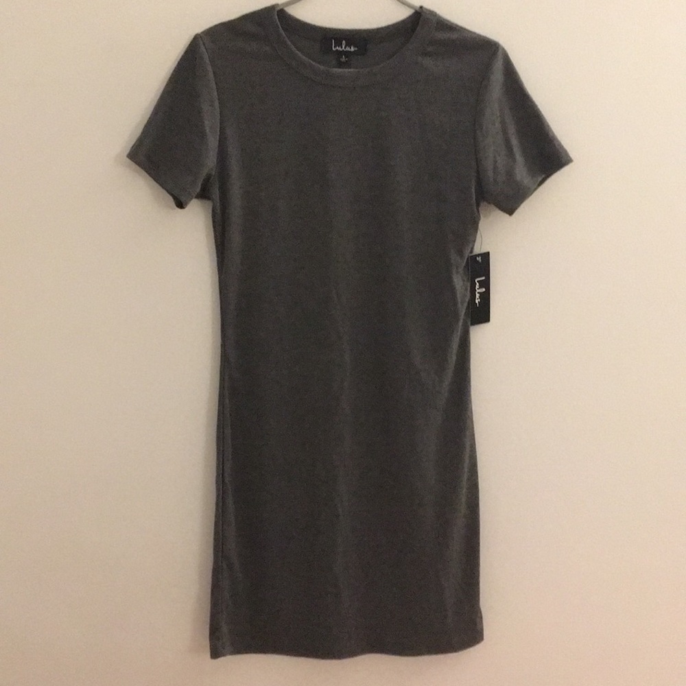 Lulu’s New Grey Ribbed Fitted T-Shirt Dress